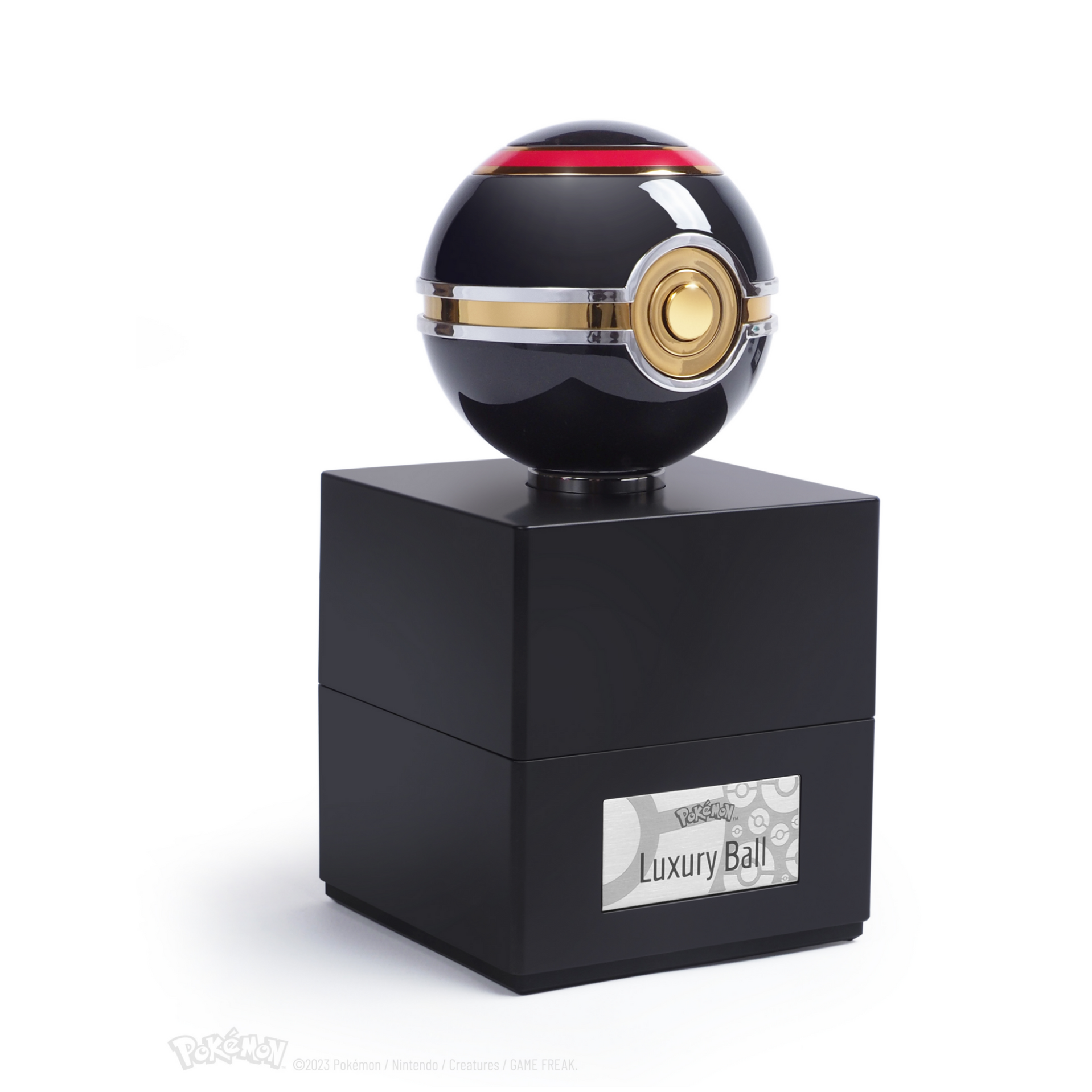 Pokémon Die-Cast Luxury Ball | Nintendo Distributor SA — Nintendo ...